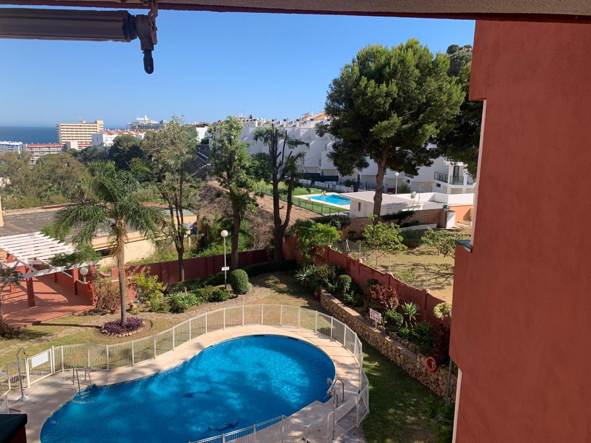 Bueno, Bonito Y Barato Costa Apartment