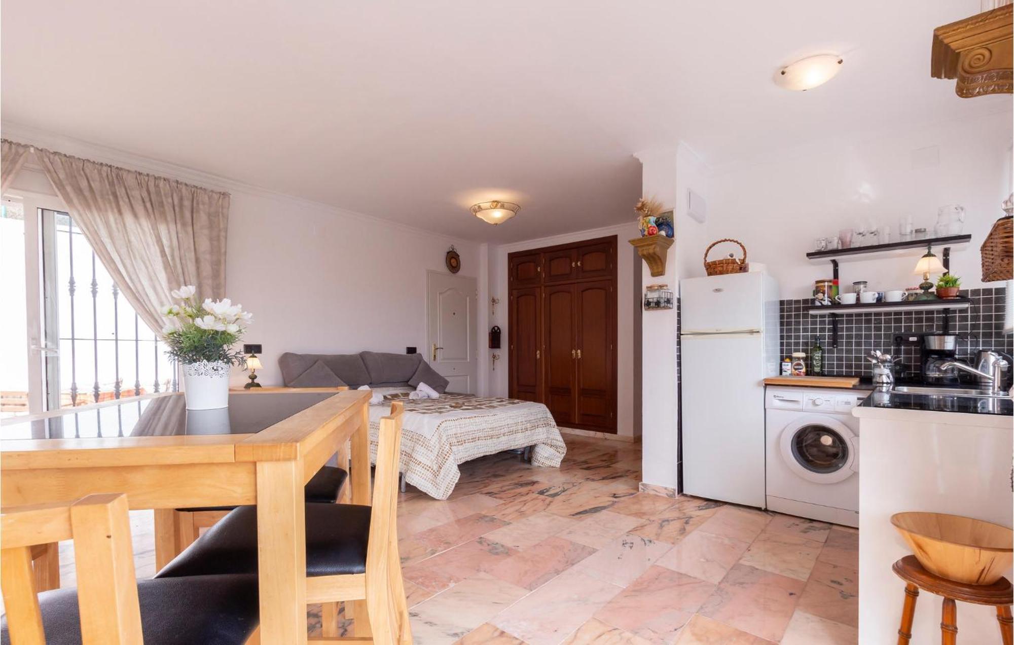 Awesome In With Kitchen