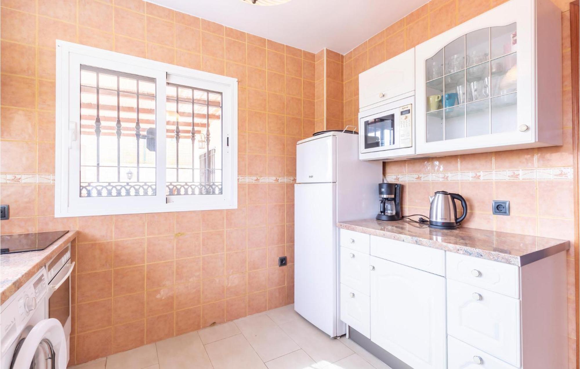 Awesome In With Kitchen *
