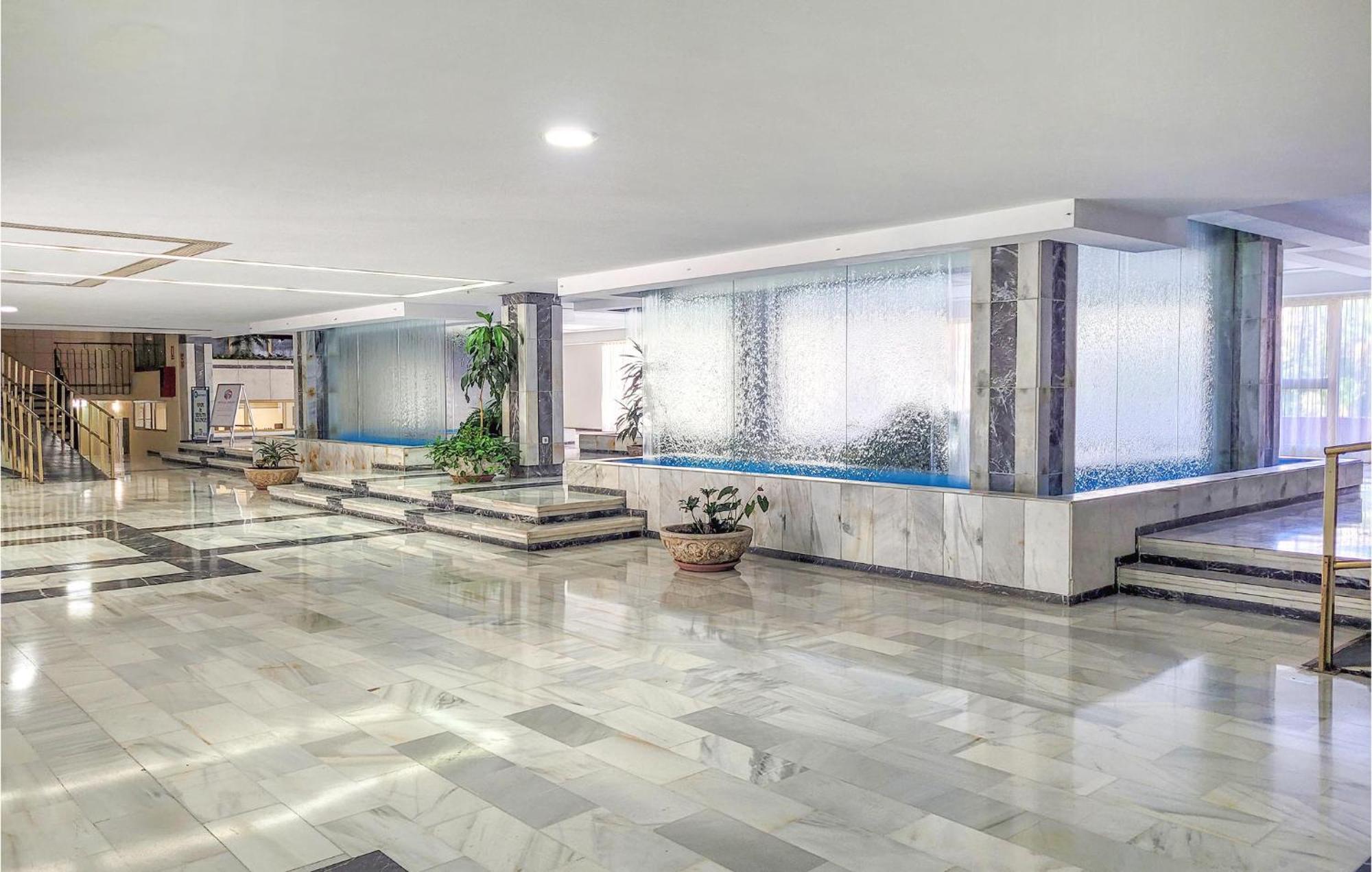 Nice In With Kitchen Apartment