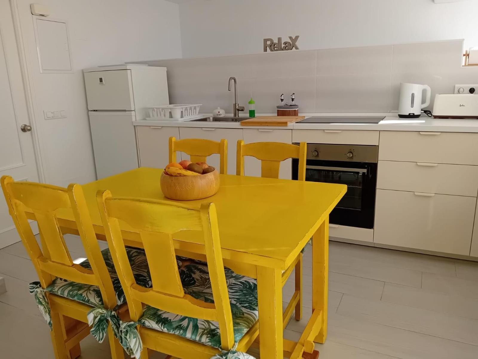 Apartment Beautiful 1 Bed, Pueblo Evita