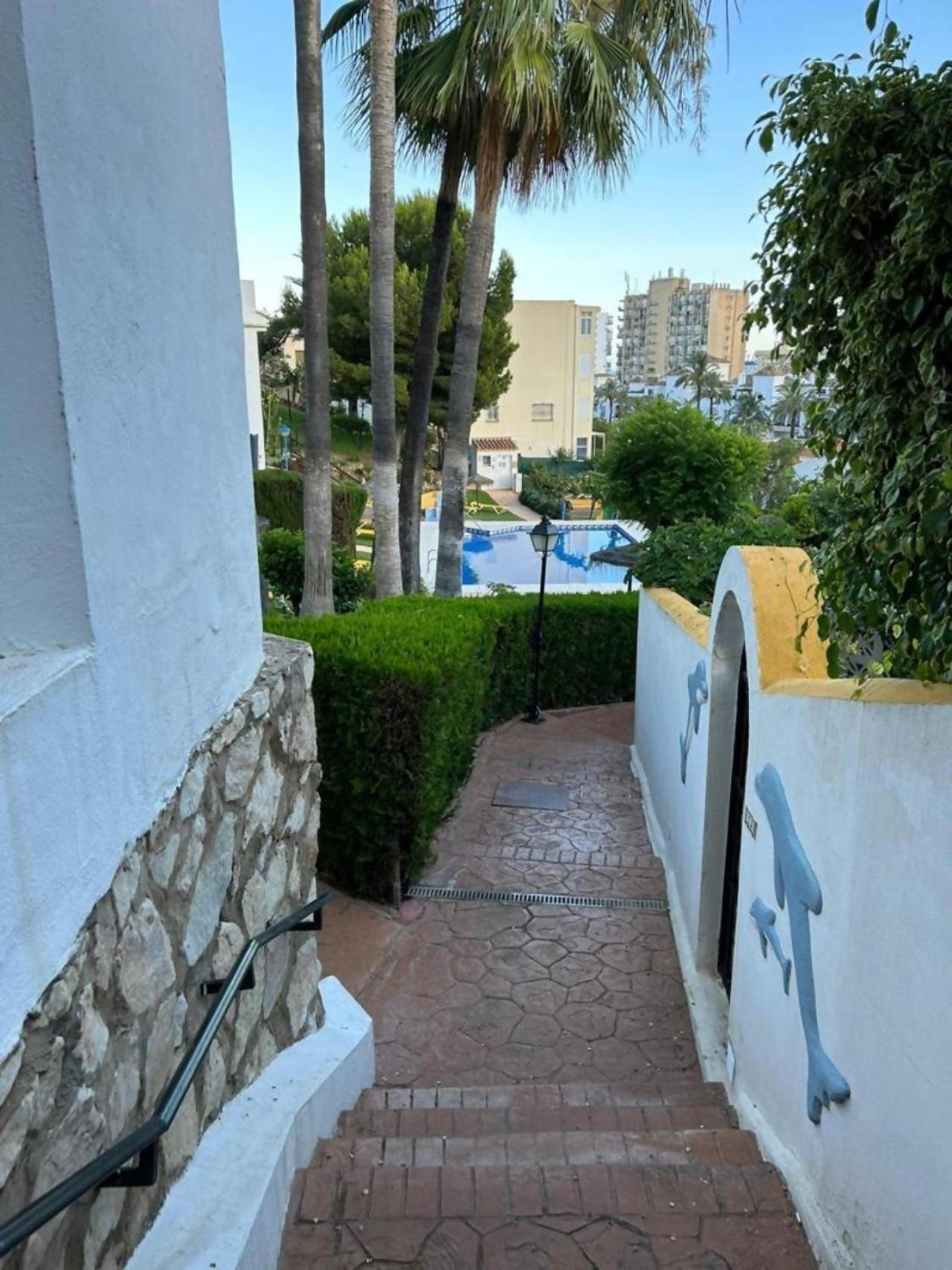 Lomas De Benalmar Piscina Air Parking Andra Benalmádena