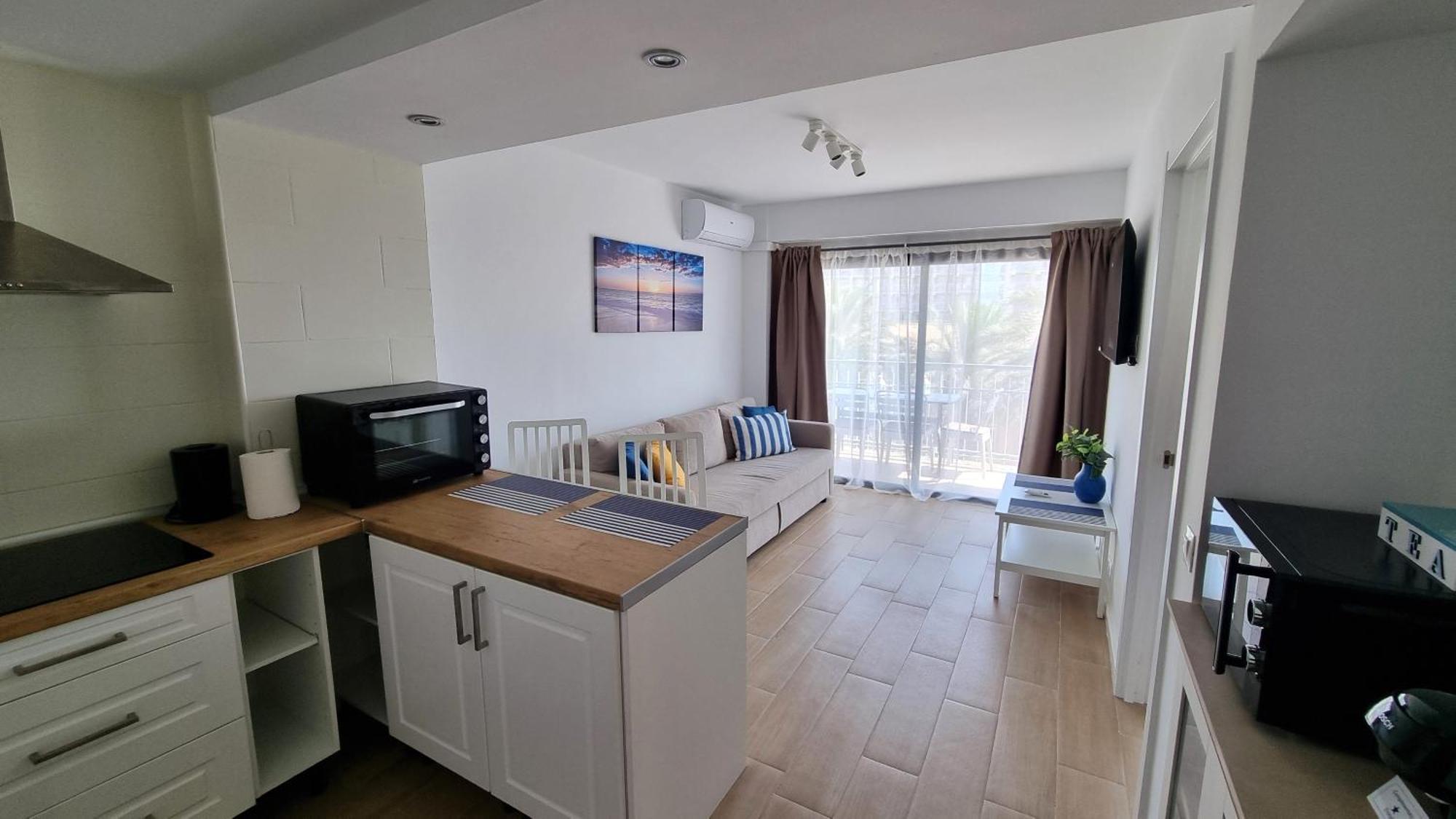 Maite Blue Beachfront Appartement *