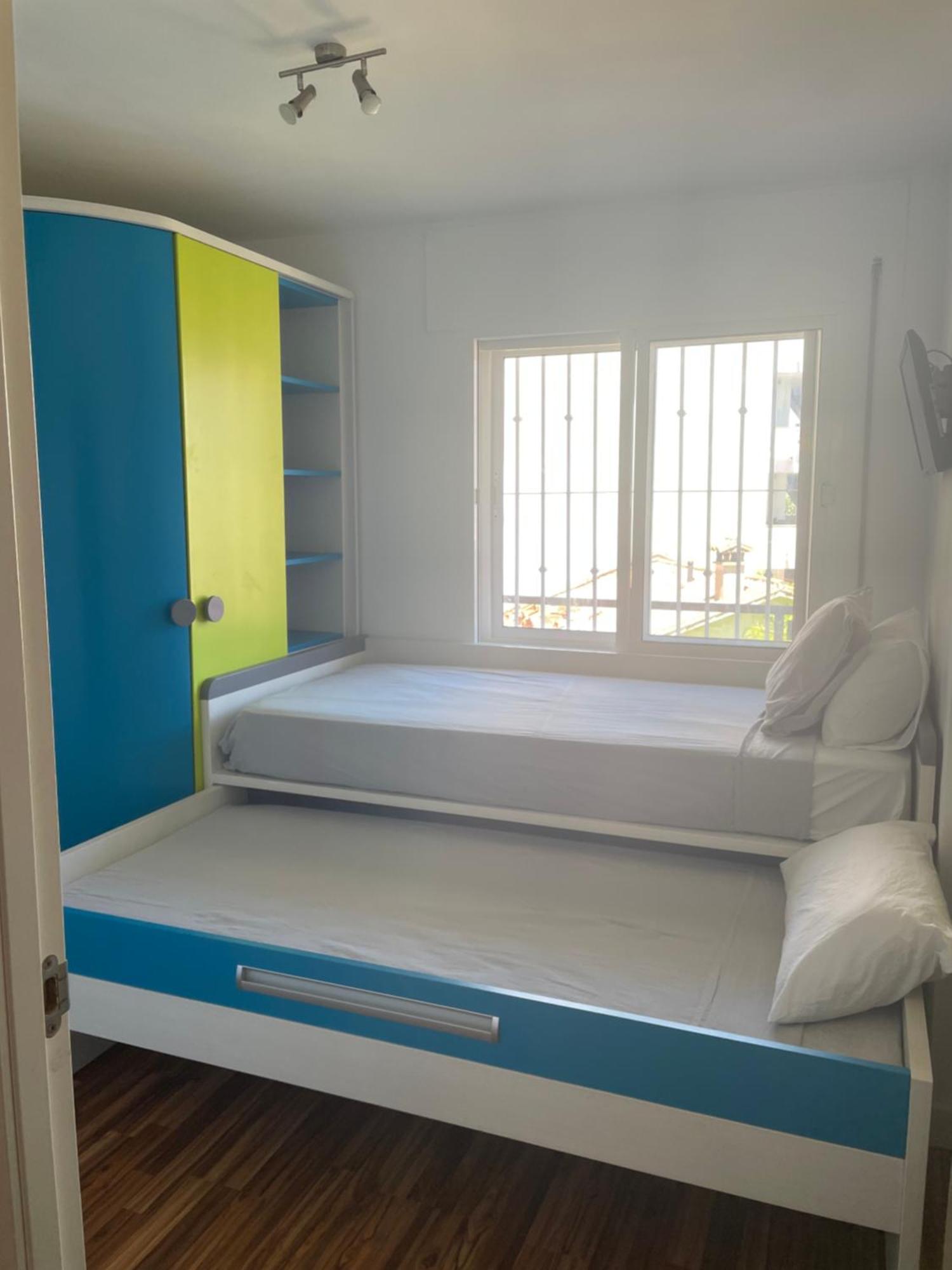 Amplio, Moderno Apartamento 3 Benalmádena