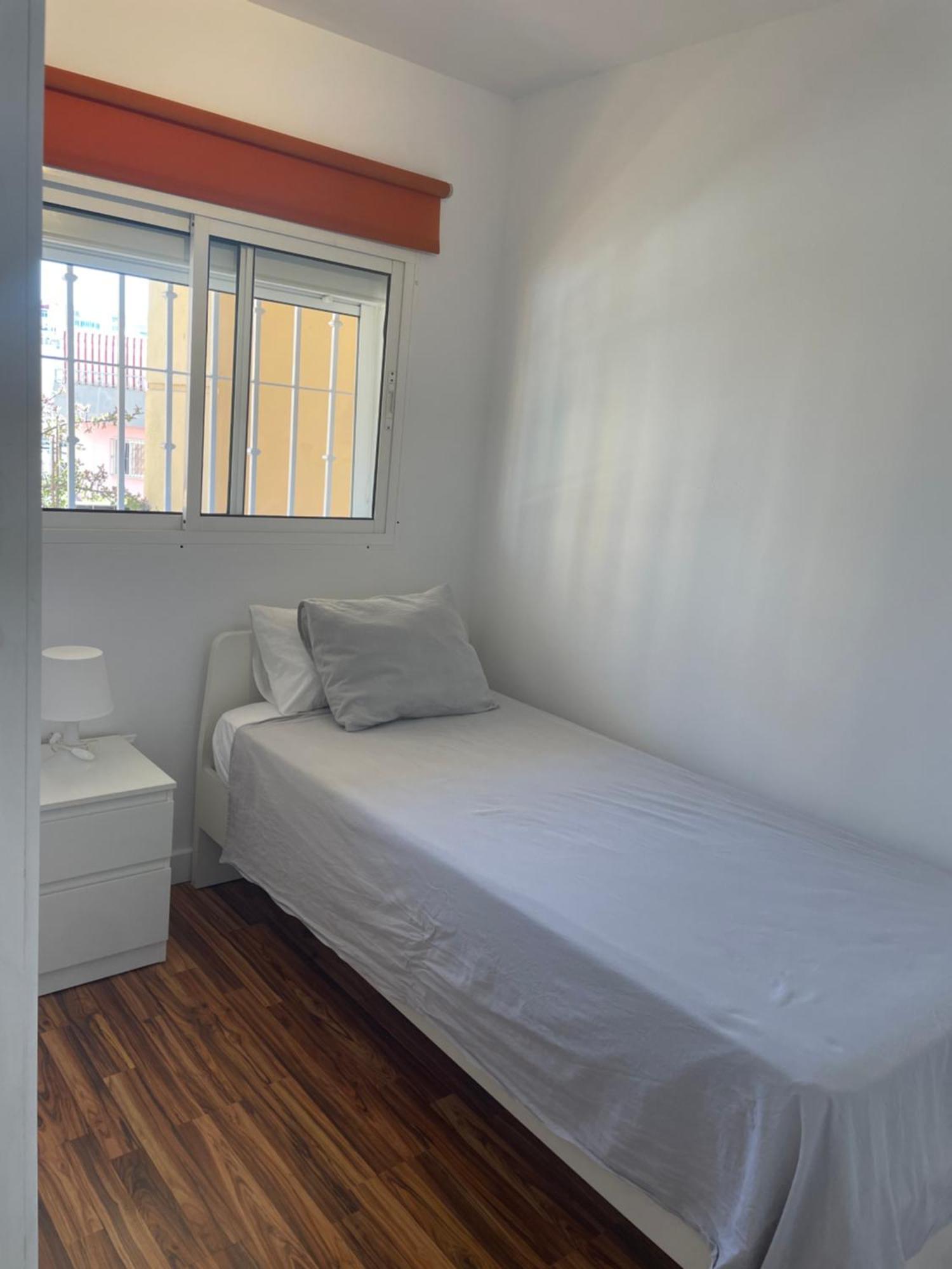 Amplio, Moderno Apartamento 3 Benalmádena