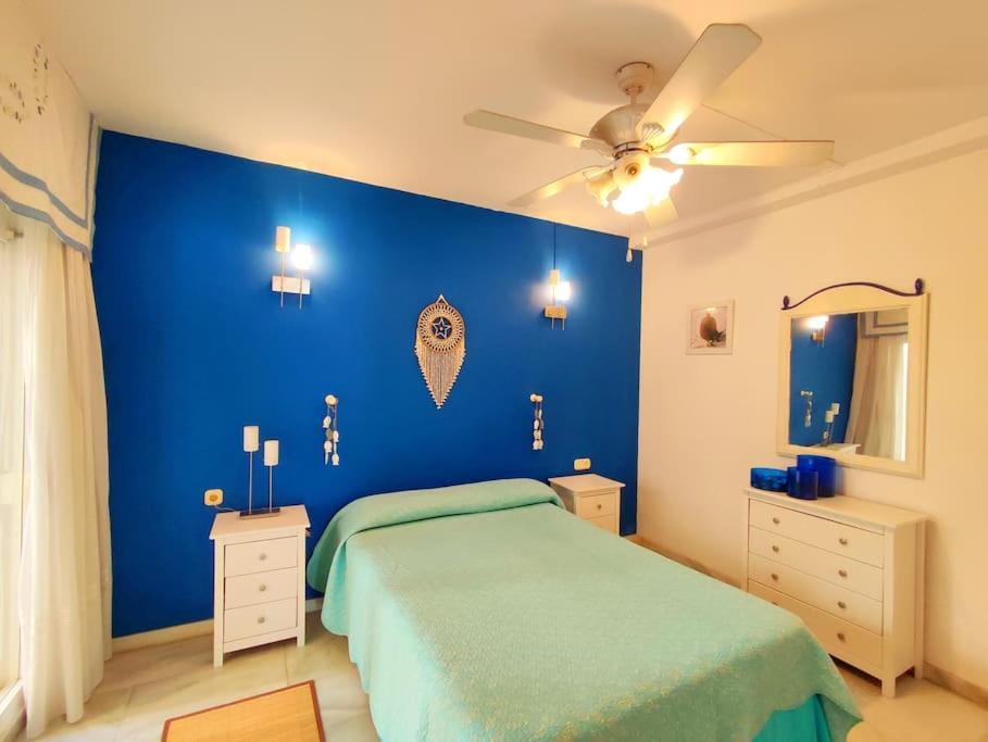 Apartment Elegant Flat In The Harbour Benalmadena