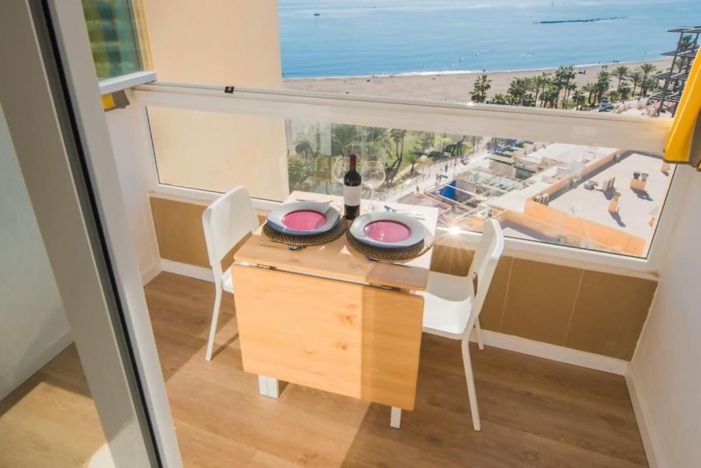 Apartamento Bonito Estudio A Pie De Playa