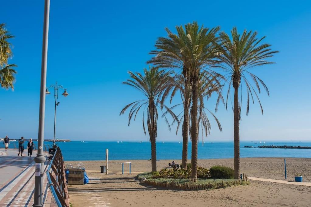 Bonito Estudio A Pie De Playa Apartamento Benalmádena