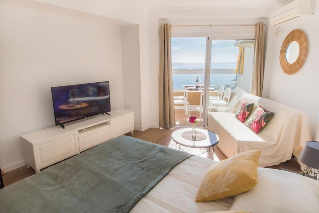 Bonito Estudio A Pie De Playa Apartamento Benalmádena