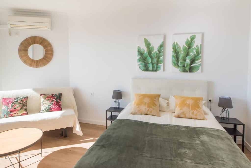 Apartamento Bonito Estudio A Pie De Playa Benalmádena
