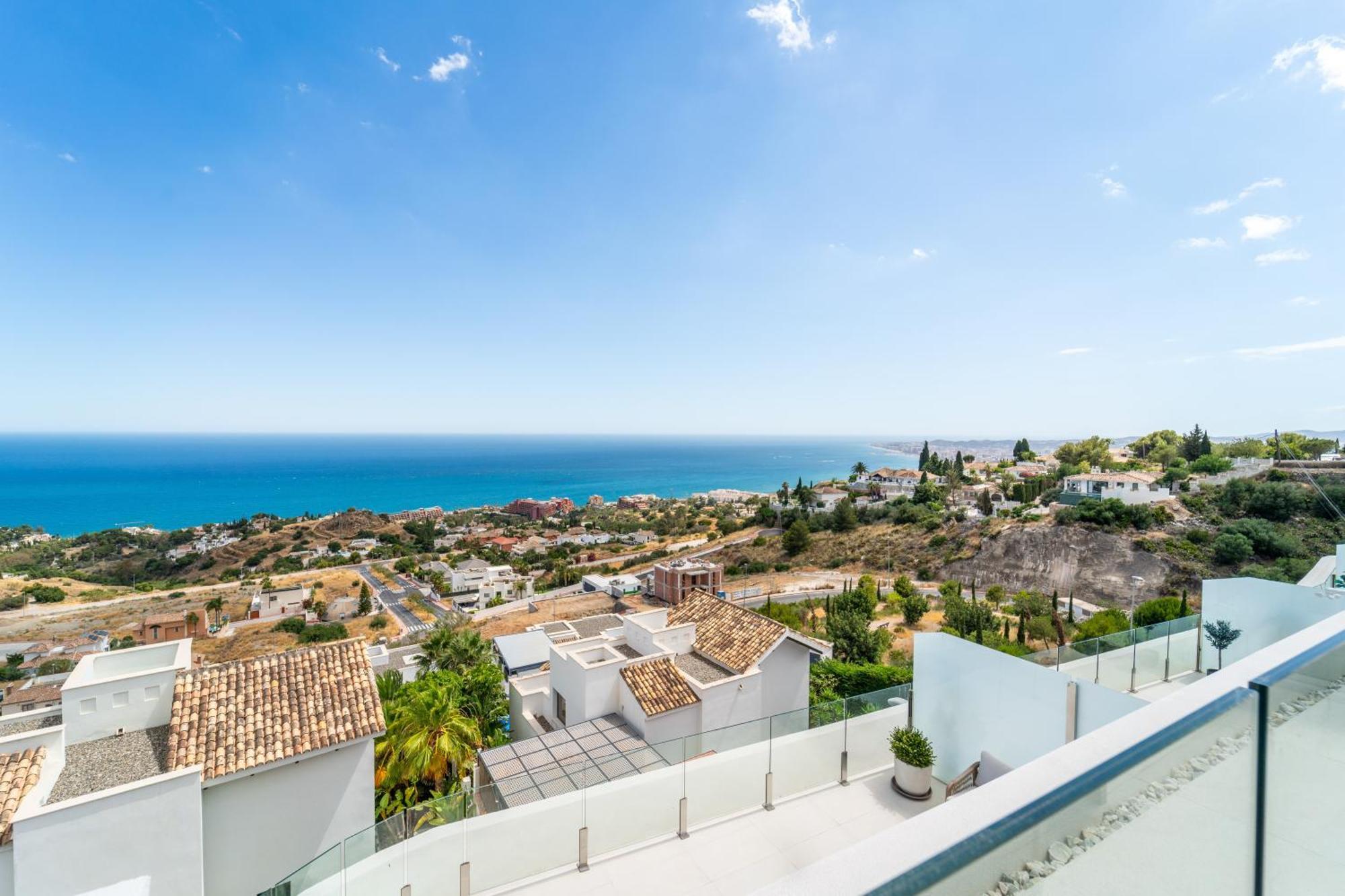 Panoramic Sea View 4 Bedroom Stupa Duplex With Jacuzzi Appartement