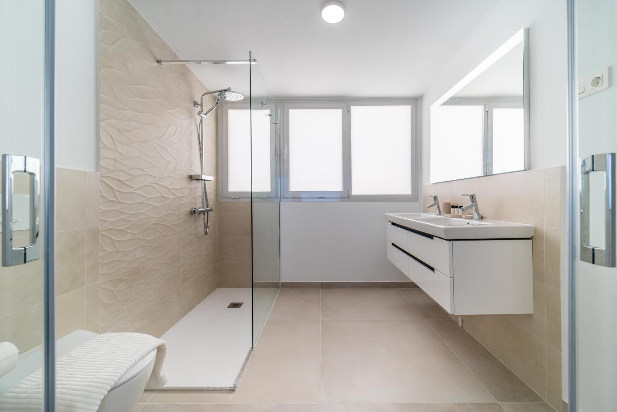 Appartement Panoramic Sea View 4 Bedroom Stupa Duplex With Jacuzzi *