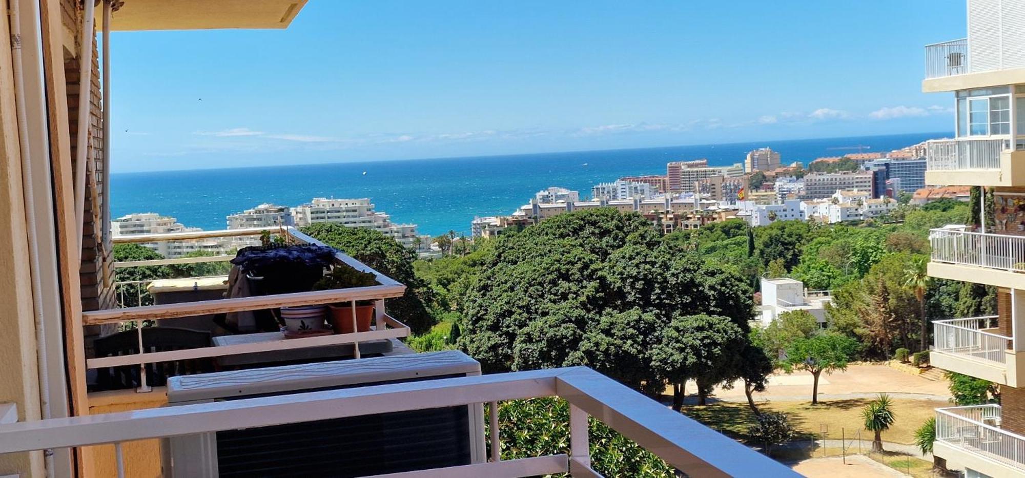 Iris Apartment Benalmadena