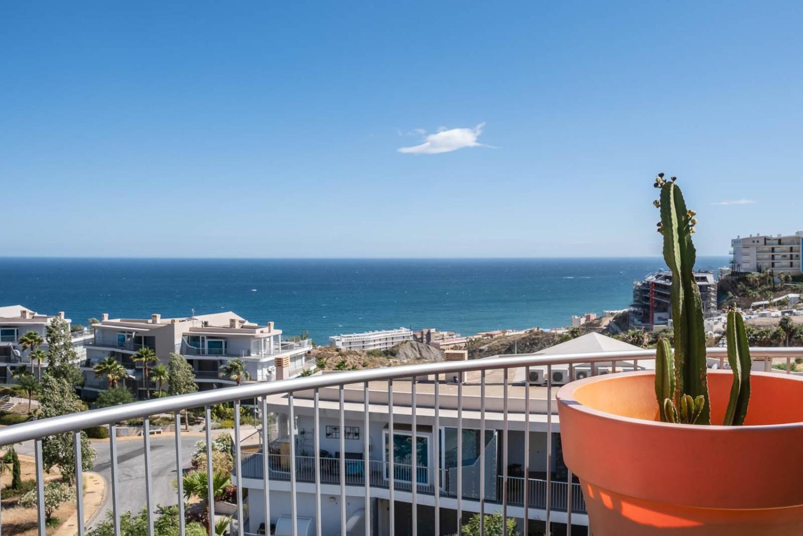 Apartment Higueron South Beach By Alfresco *