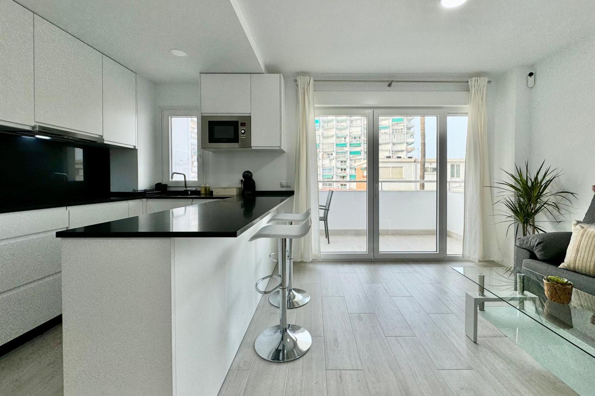 En 1ª Linea De Playa, Piscina Y Parking Apartment Benalmadena