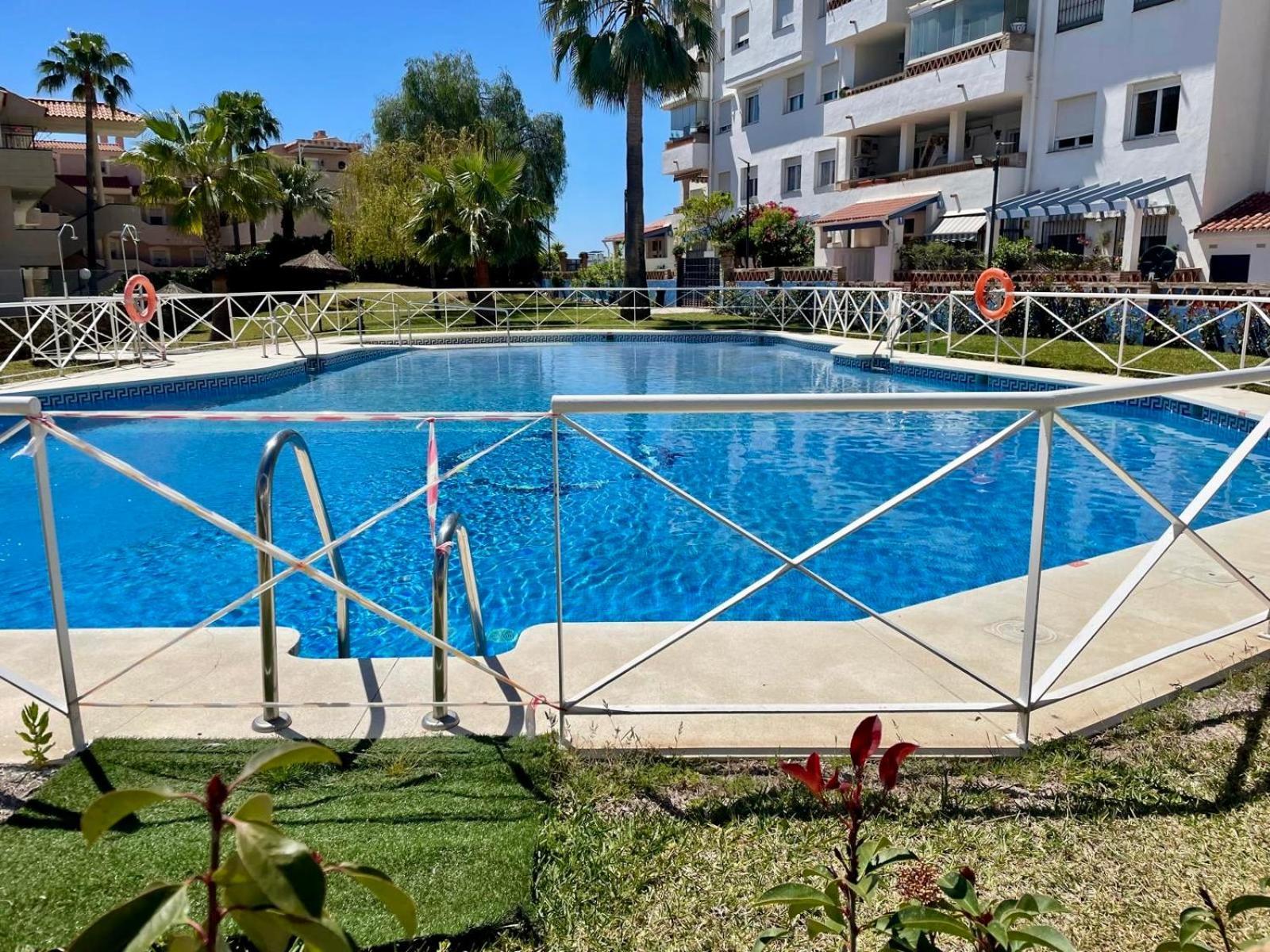 Proche Bord De Apartment Benalmádena