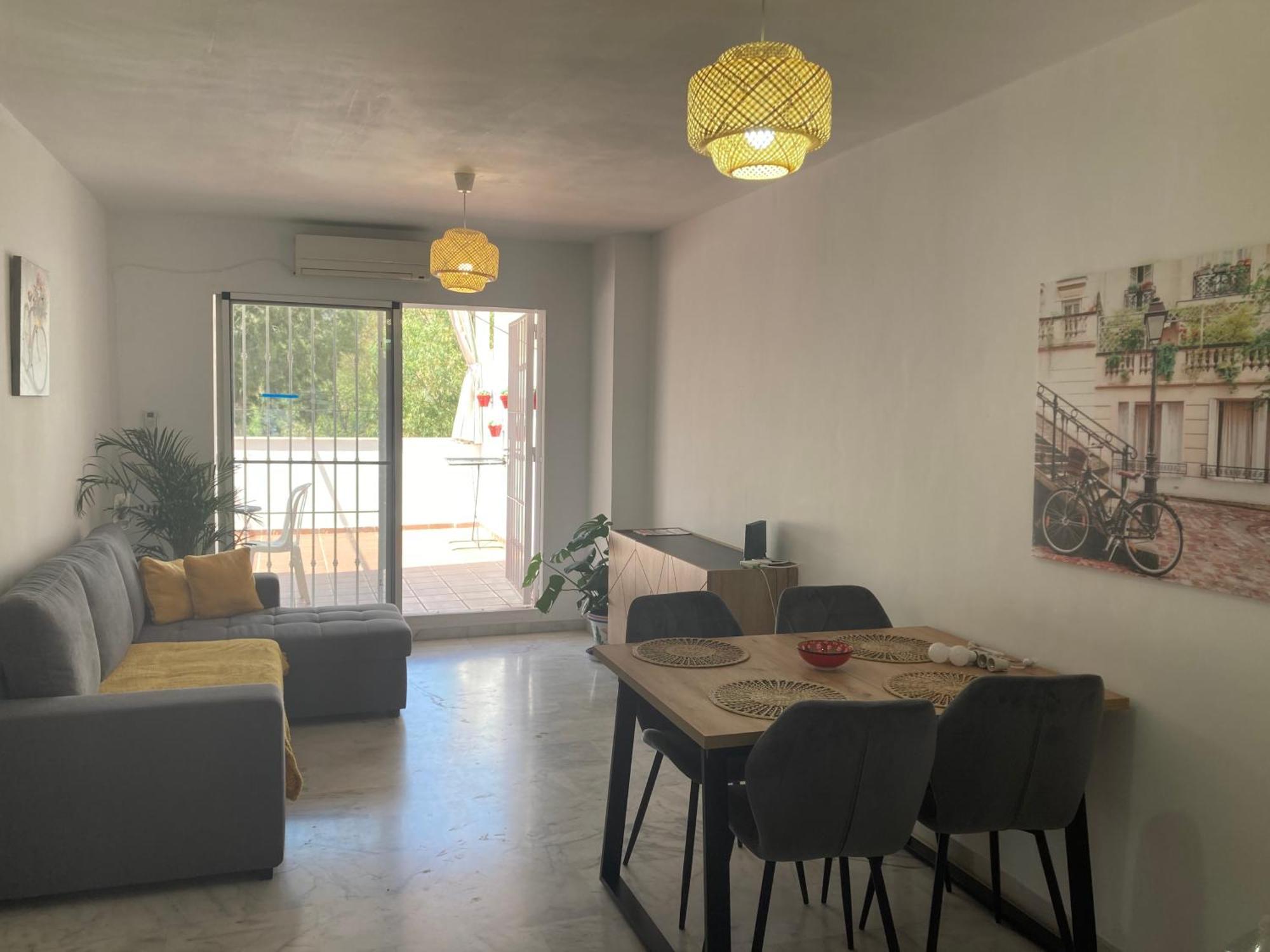 Carolina With Huge Terrace Apartment Benalmadena