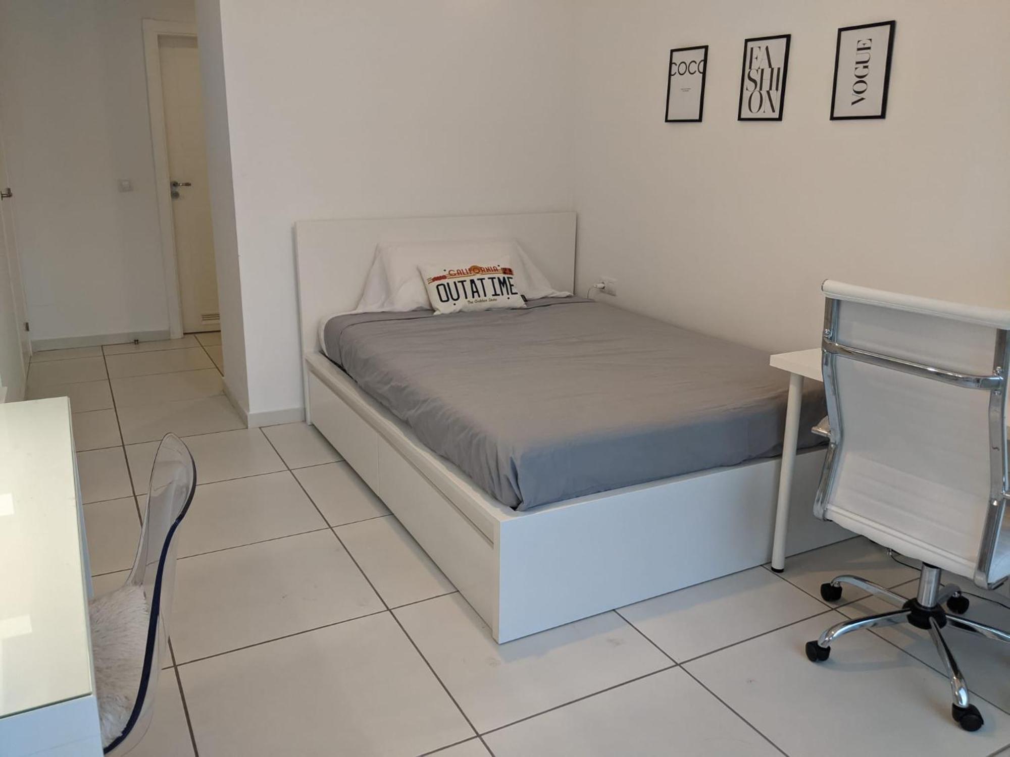 Villa Chic Escape, 5 Modern