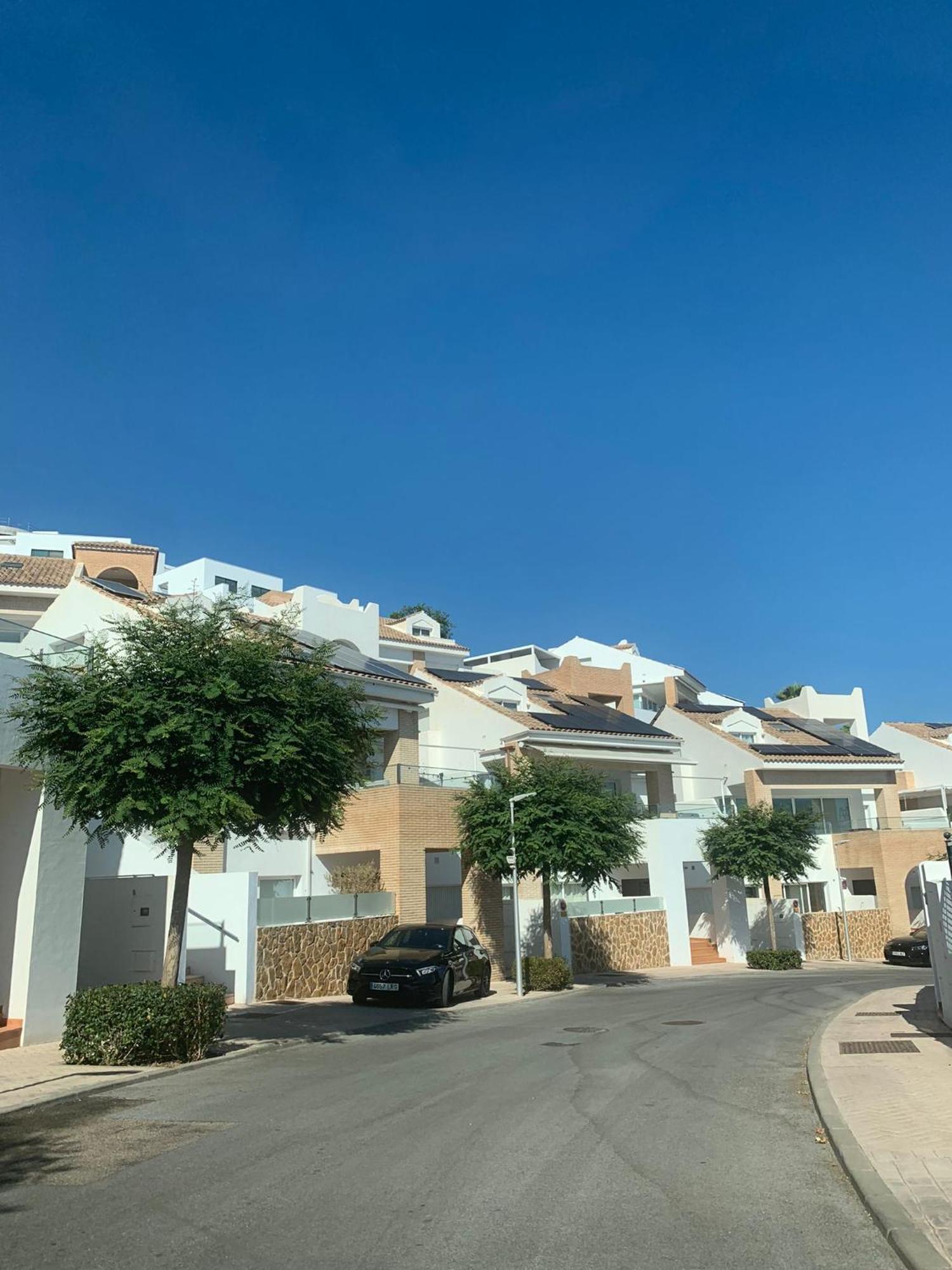 Chic Escape, 5 Modern *