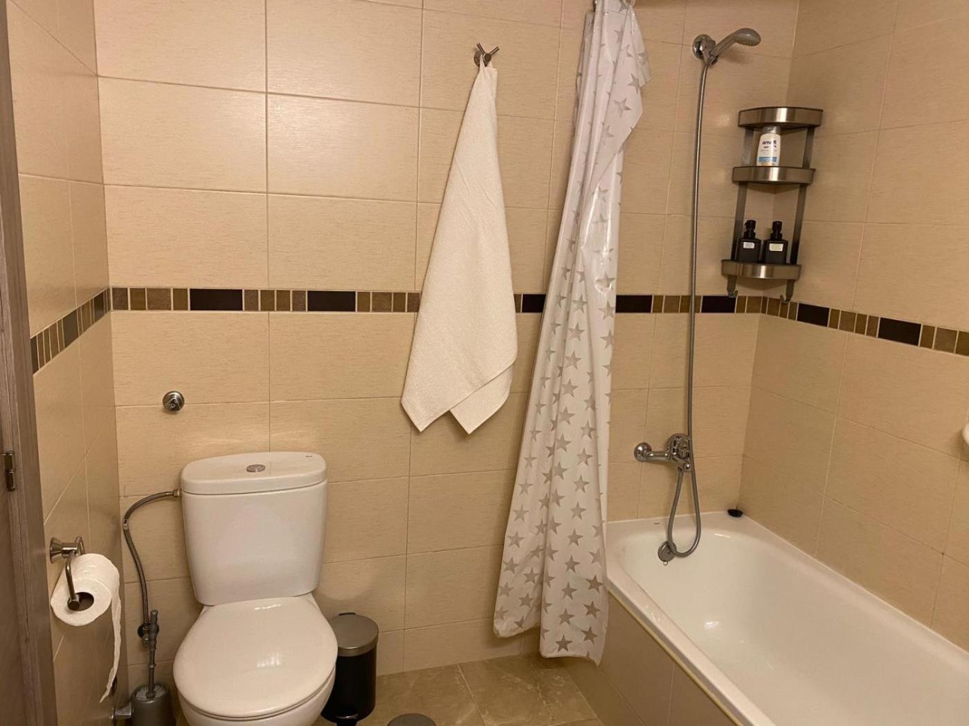 Apartamento Cozy 1 Bed In Europark 74