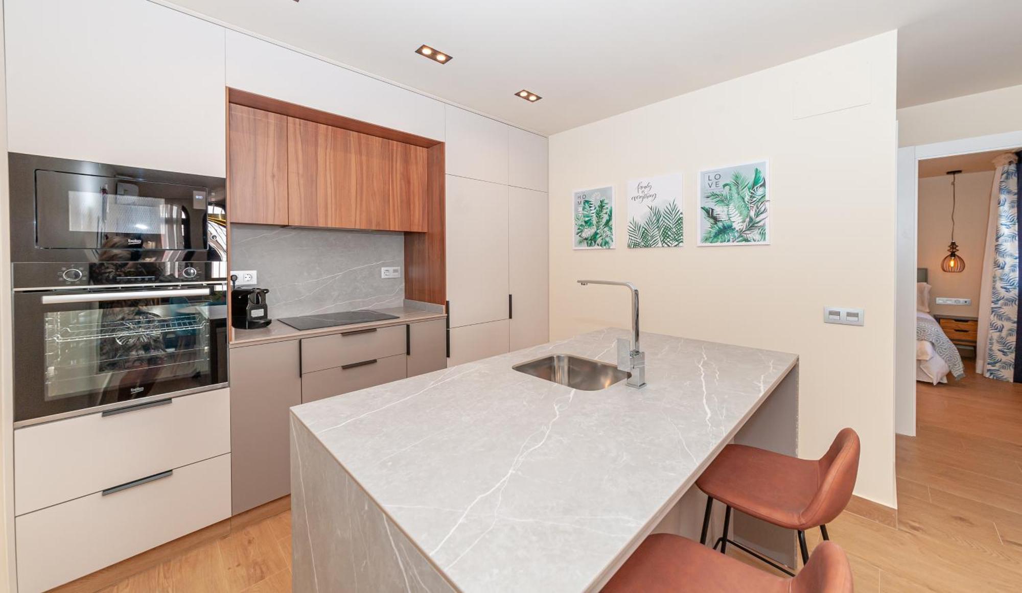 Pueblo Evita Premium Aparthotel Benalmádena