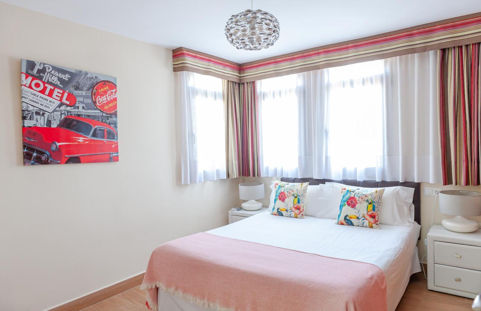 Pueblo Evita Premium Aparthotel *