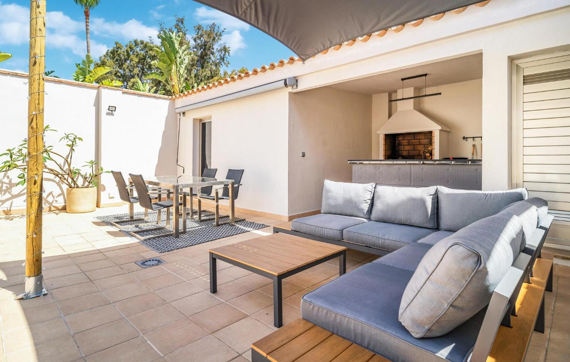 Pet Friendly In Benalmádena