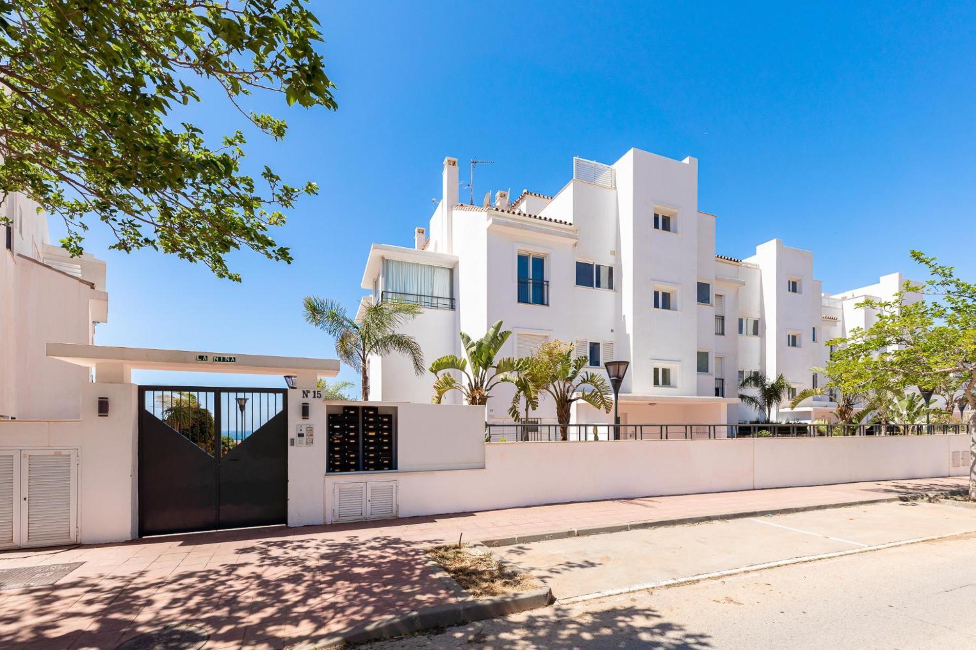 Keywise Beachhouse Oceanblue * Benalmádena