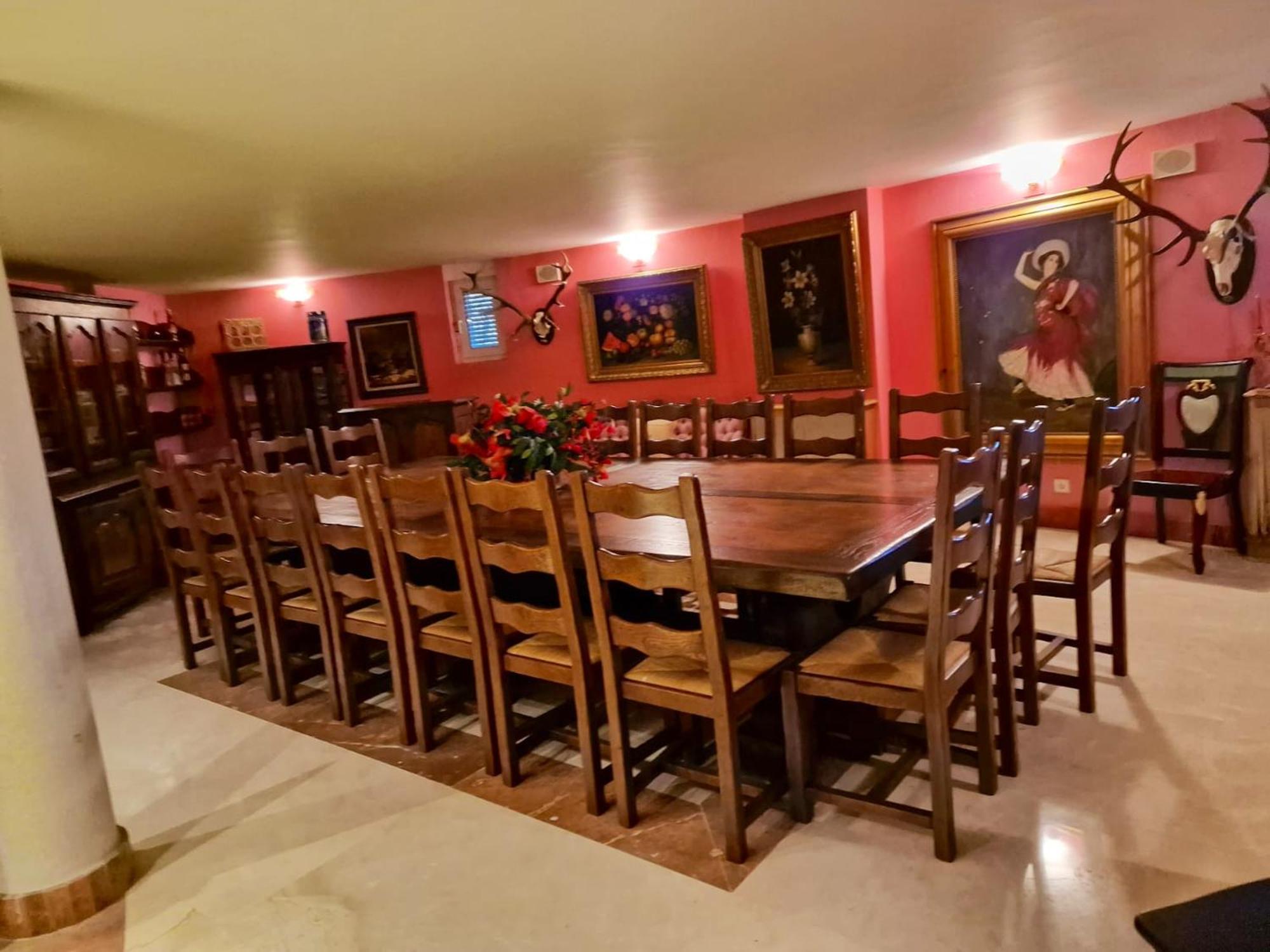 Spacious House With Pool And Garden In Congosto * Benalmadena