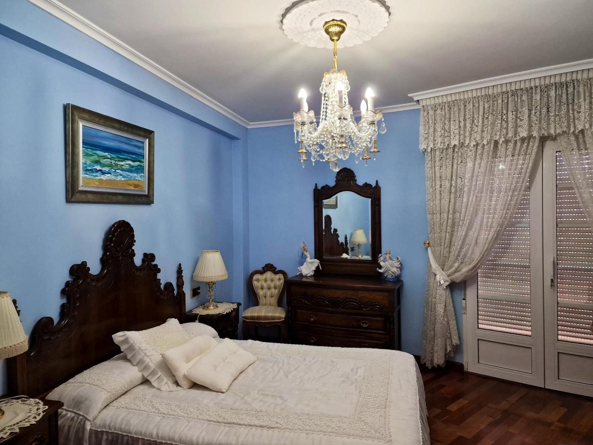 Holiday home Spacious House With Pool And Garden In Congosto