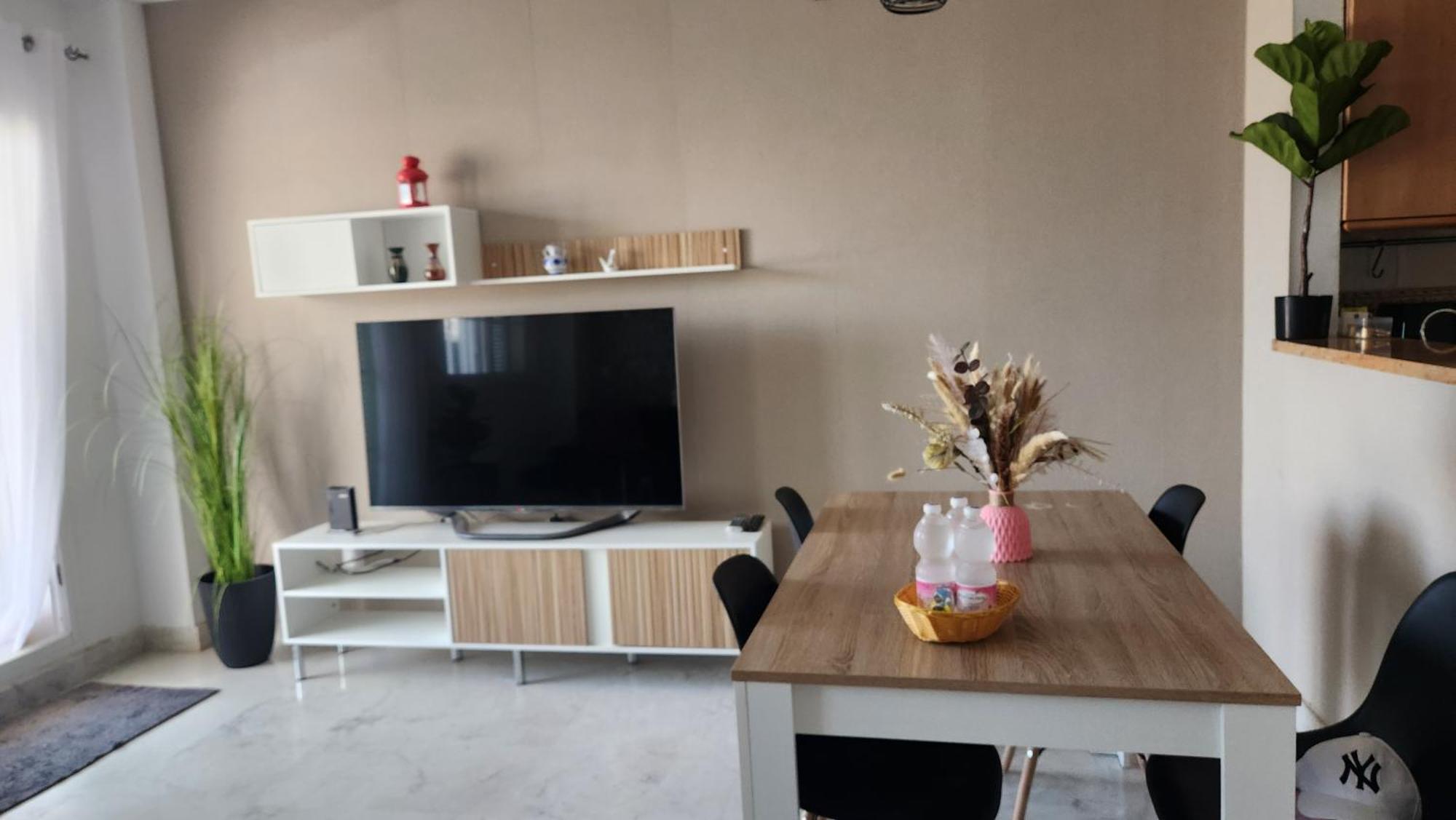 Appartement En Benalmadena, Con Vista Al Mar