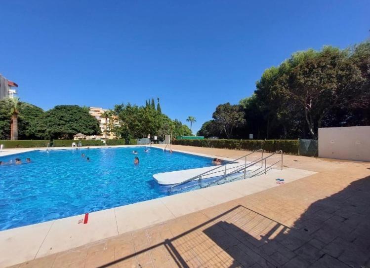 Vista A La Playa, Cerca Del Centro Con Piscina * Benalmadena