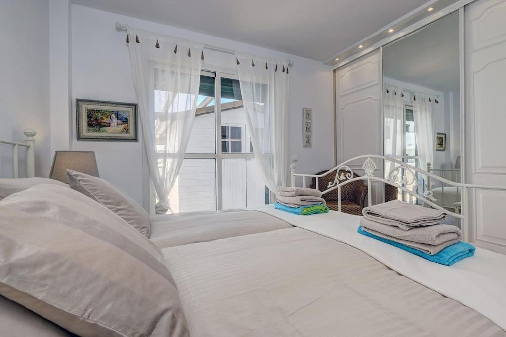 Spacious Penthouse With Spectacular Sea Views! Apartamento *