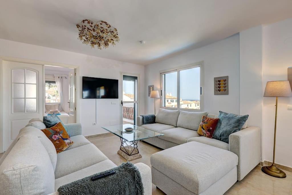 Spacious Penthouse With Spectacular Sea Views! Apartamento *