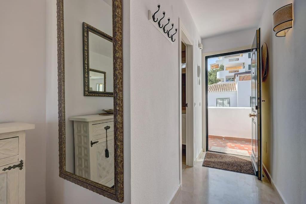 Spacious Penthouse With Spectacular Sea Views! Apartamento Benalmádena