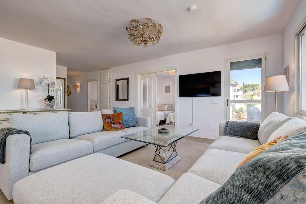 Spacious Penthouse With Spectacular Sea Views! Apartamento Benalmádena