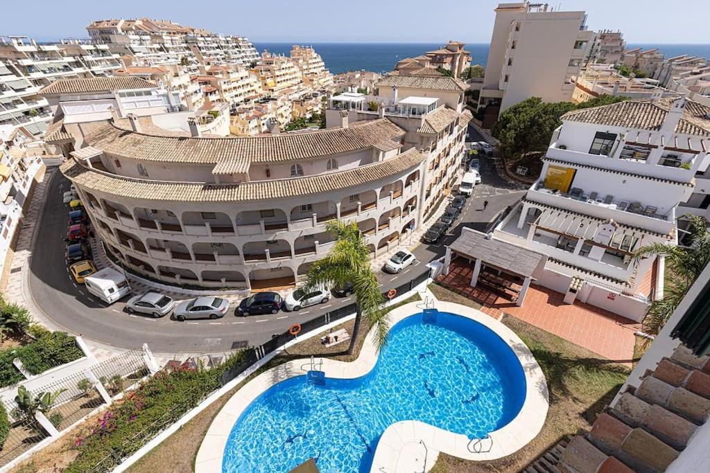 Spacious Penthouse With Spectacular Sea Views! Apartamento Benalmádena