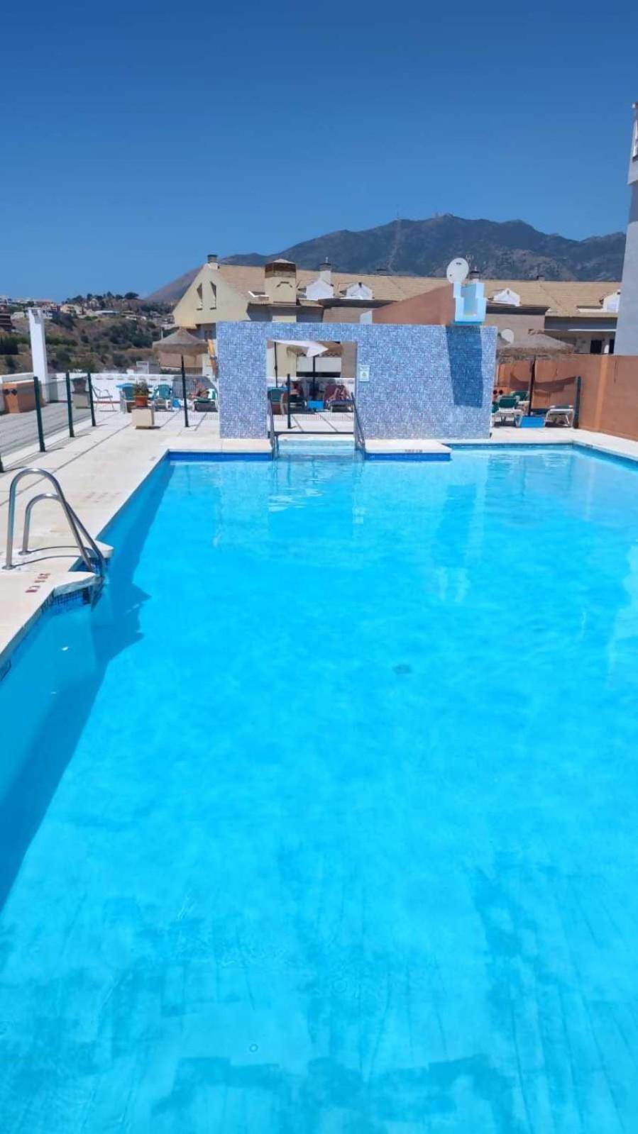 Pueblo Evita Piscina Y Bar Benalmadena