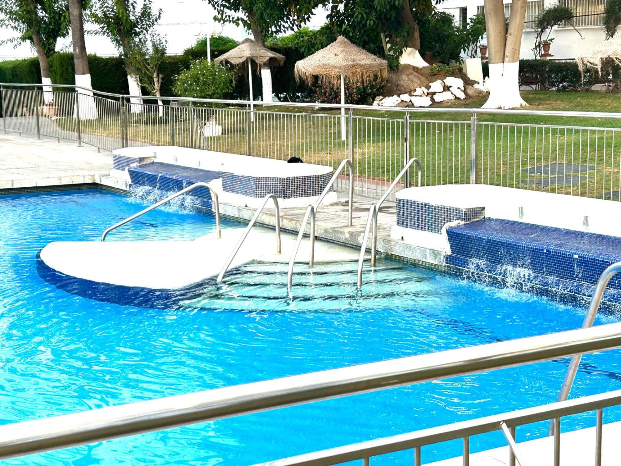Puerto Marina Apartment *