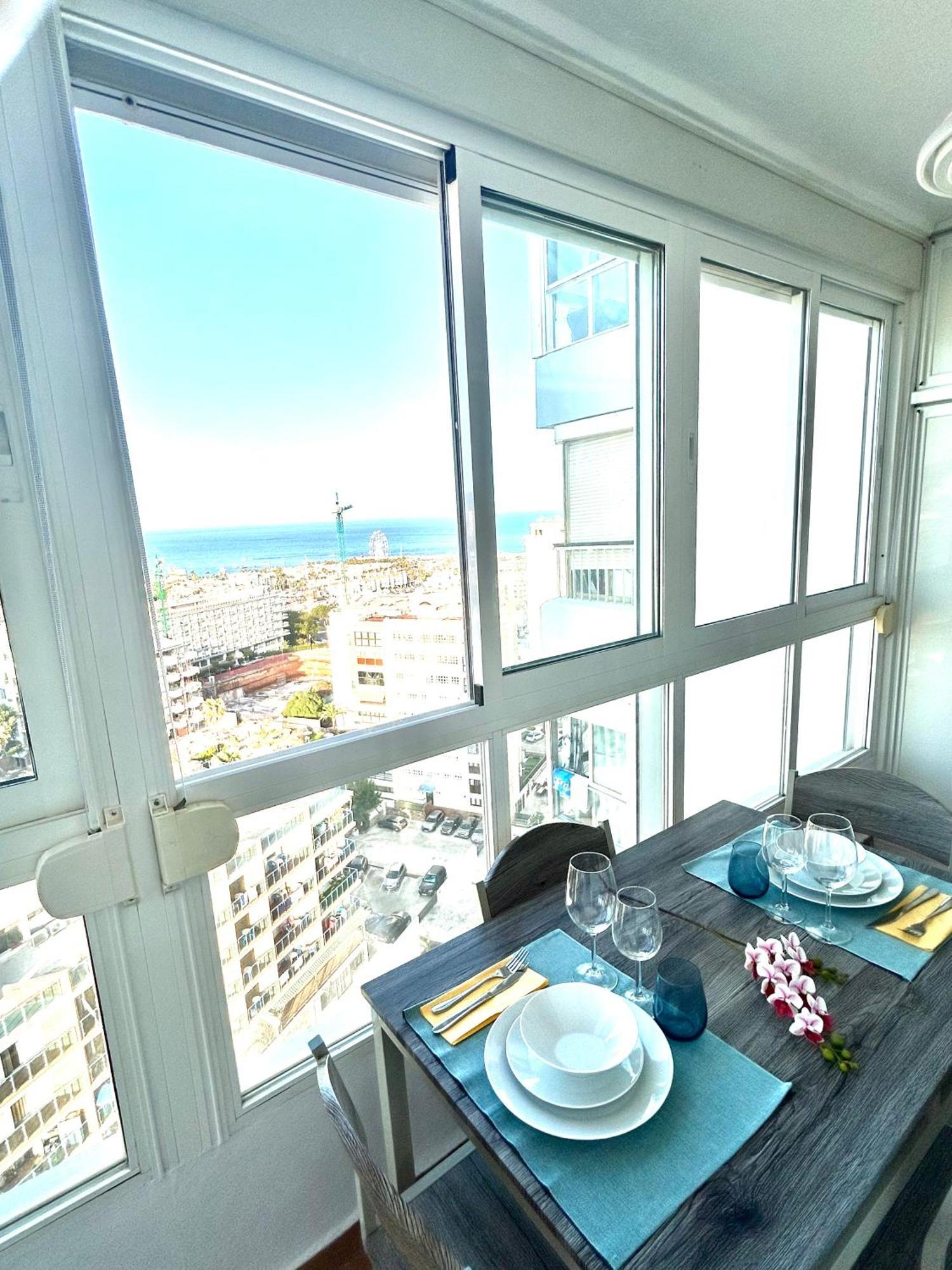 Puerto Marina Apartment *