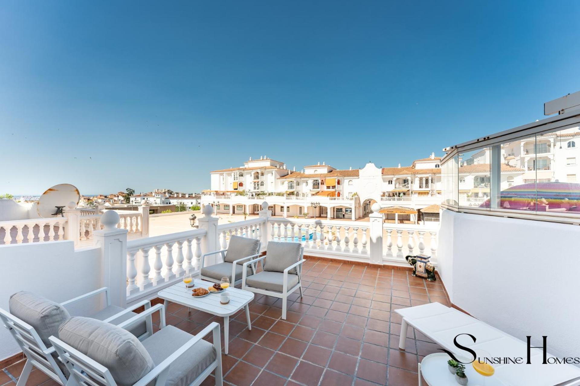Fancy 2br Retreat Pool Parking, Wonderful Views Apartment Benalmadena