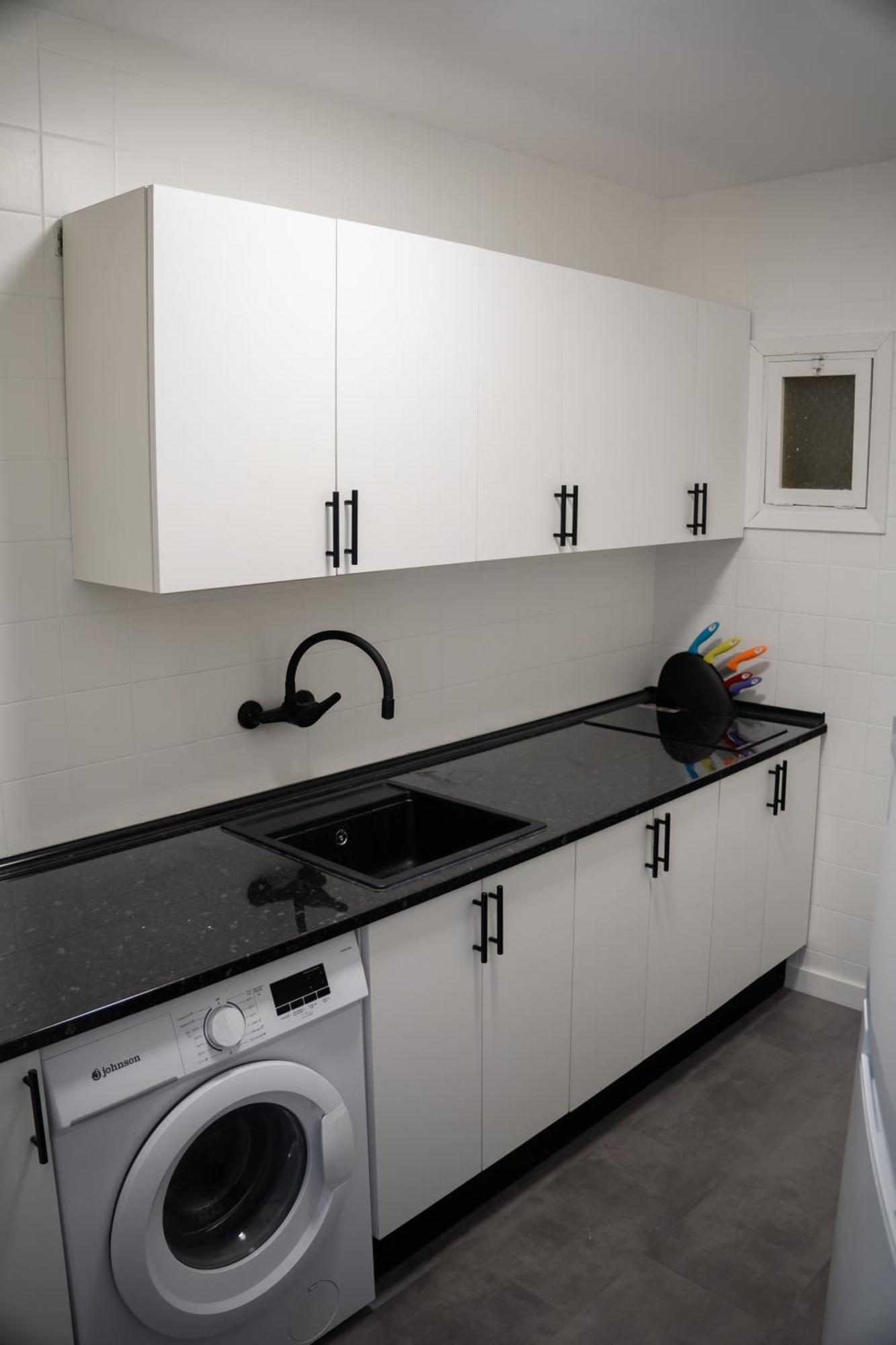 Puerto Marina Apartment