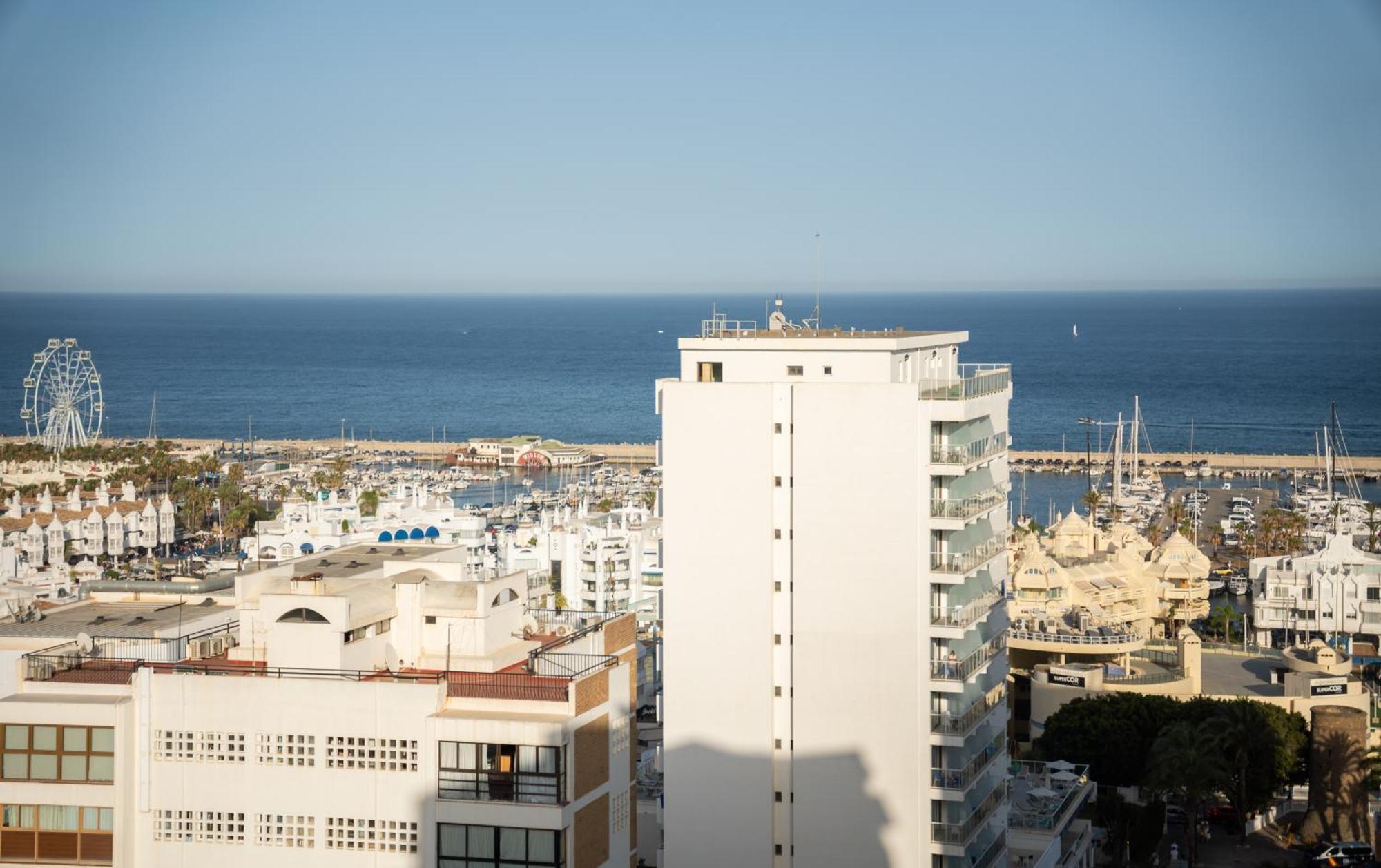 Puerto Marina Apartment *