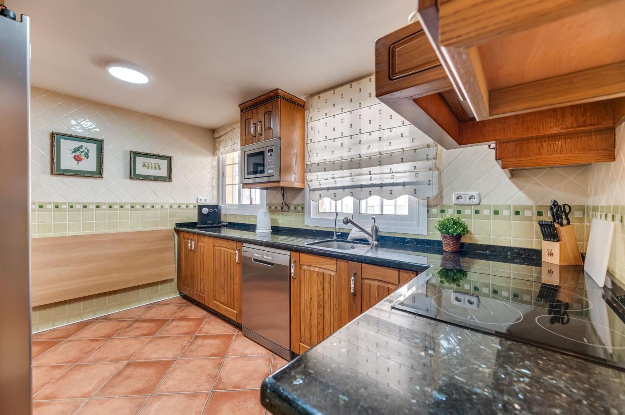 Vb Quilla 3br Duplex W Sea Views Apartment
