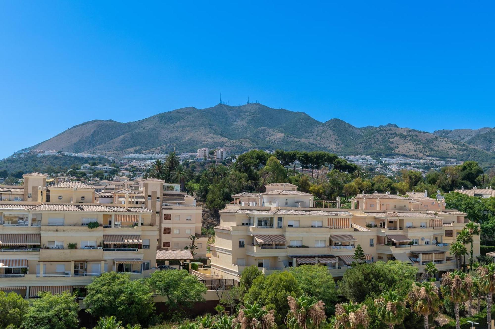 Vb Quilla 3br Duplex W Sea Views Apartment *