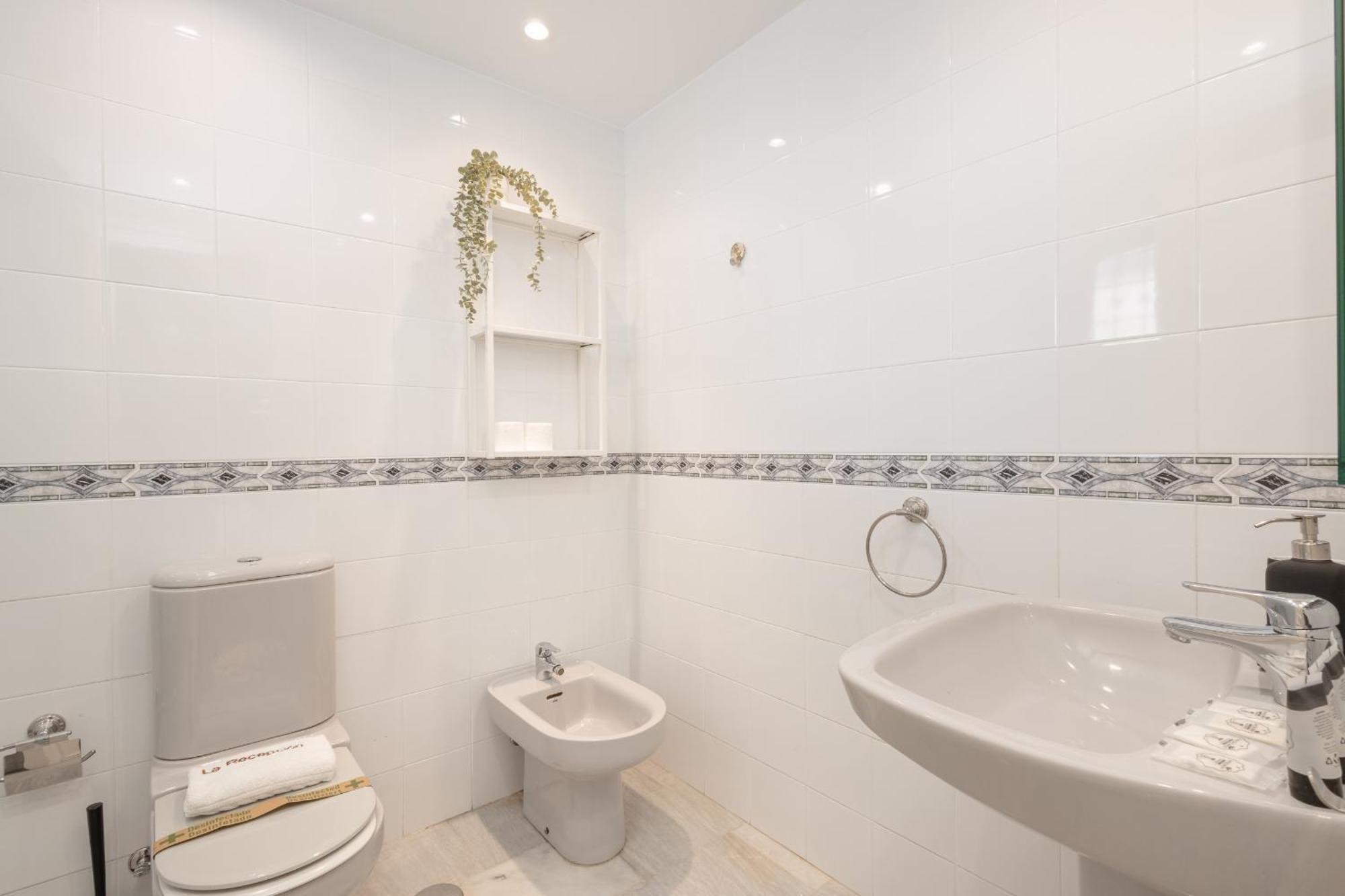 C19 Sunny With Pool And Terrace Appartement