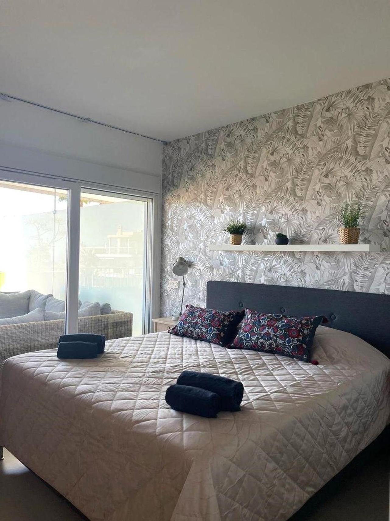 Luxury With Sea View Apartment *