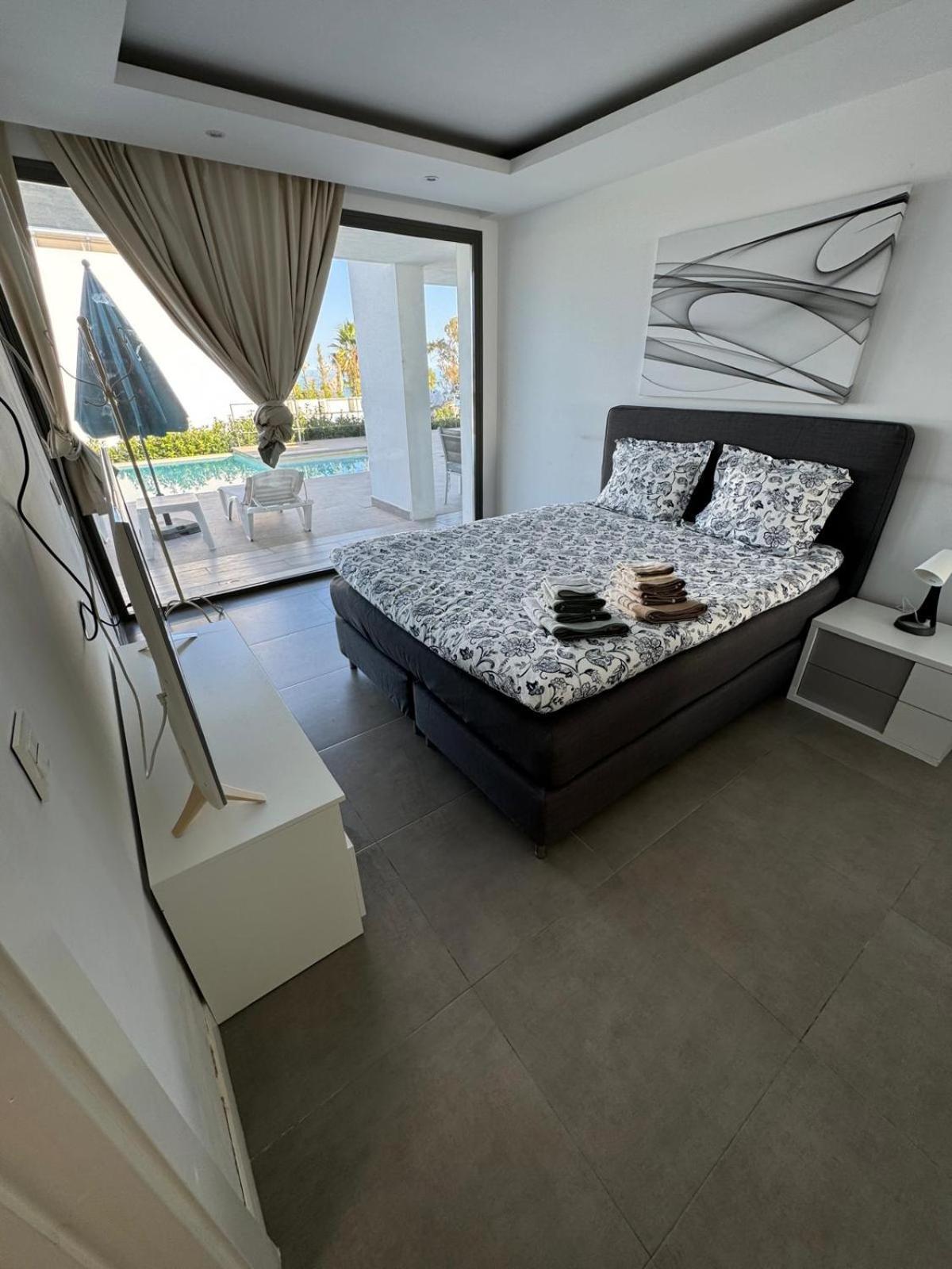 Avenida De Hacienda Villa Benalmádena