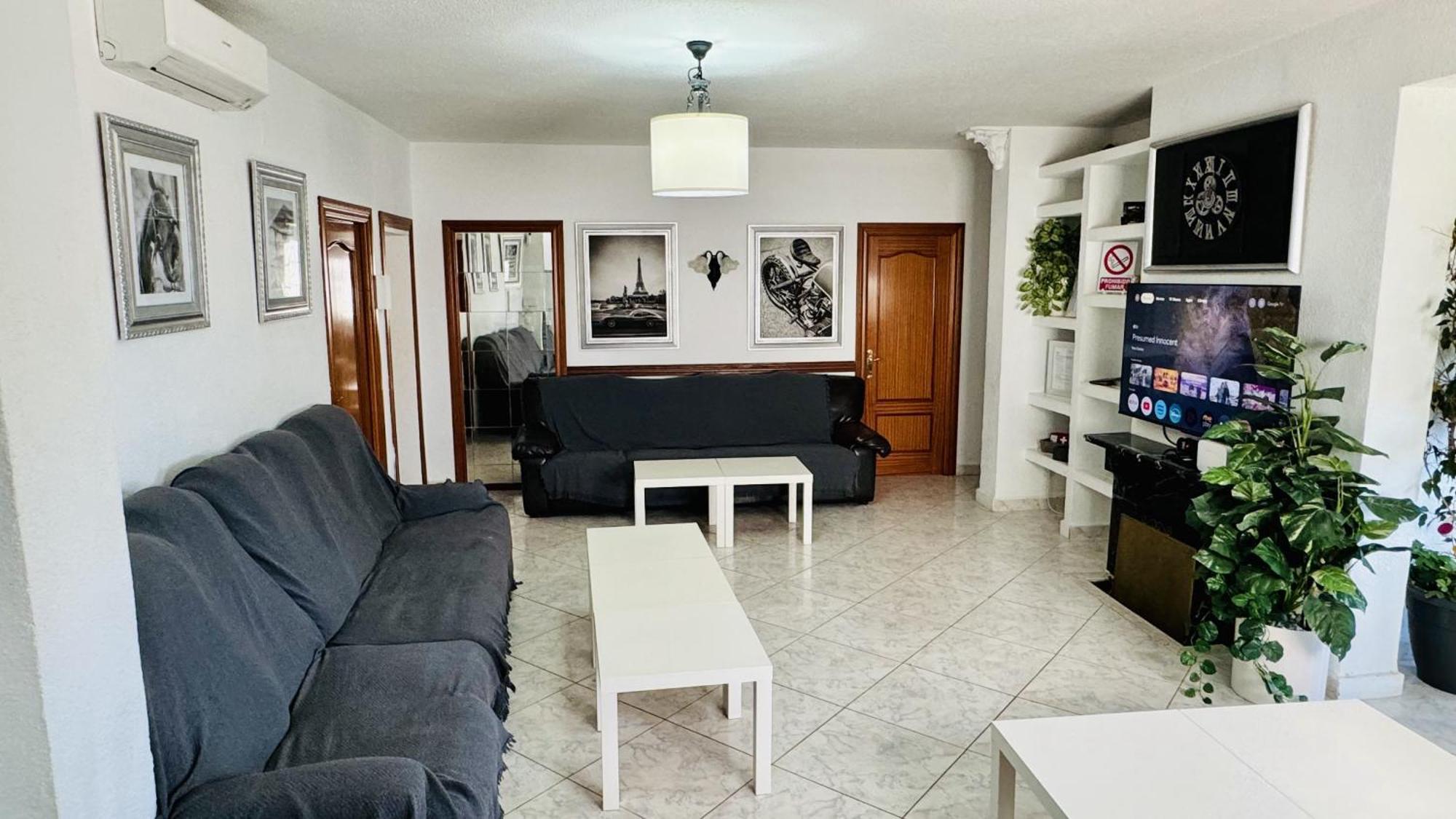 Carmina Villa *