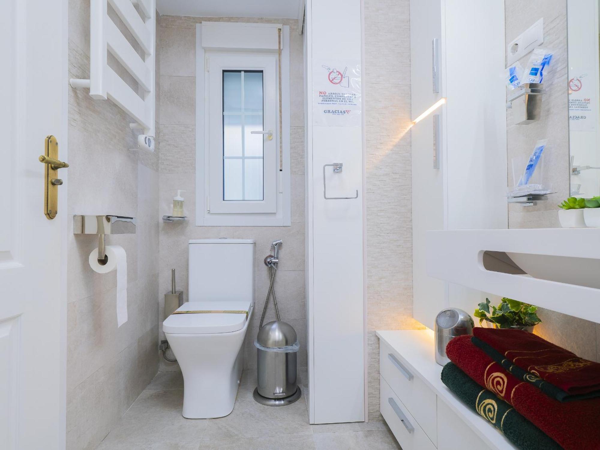Cubo's Poseidon 2 & Pool Guest house Benalmadena